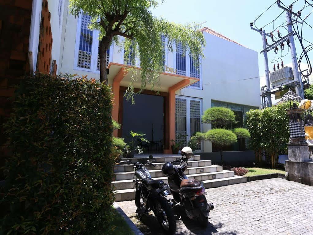 Reddoorz @ Umalas Seminyak  Exterior photo